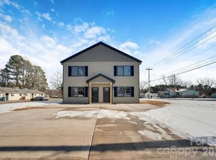 402 Deaton St, Statesville, NC 28677
