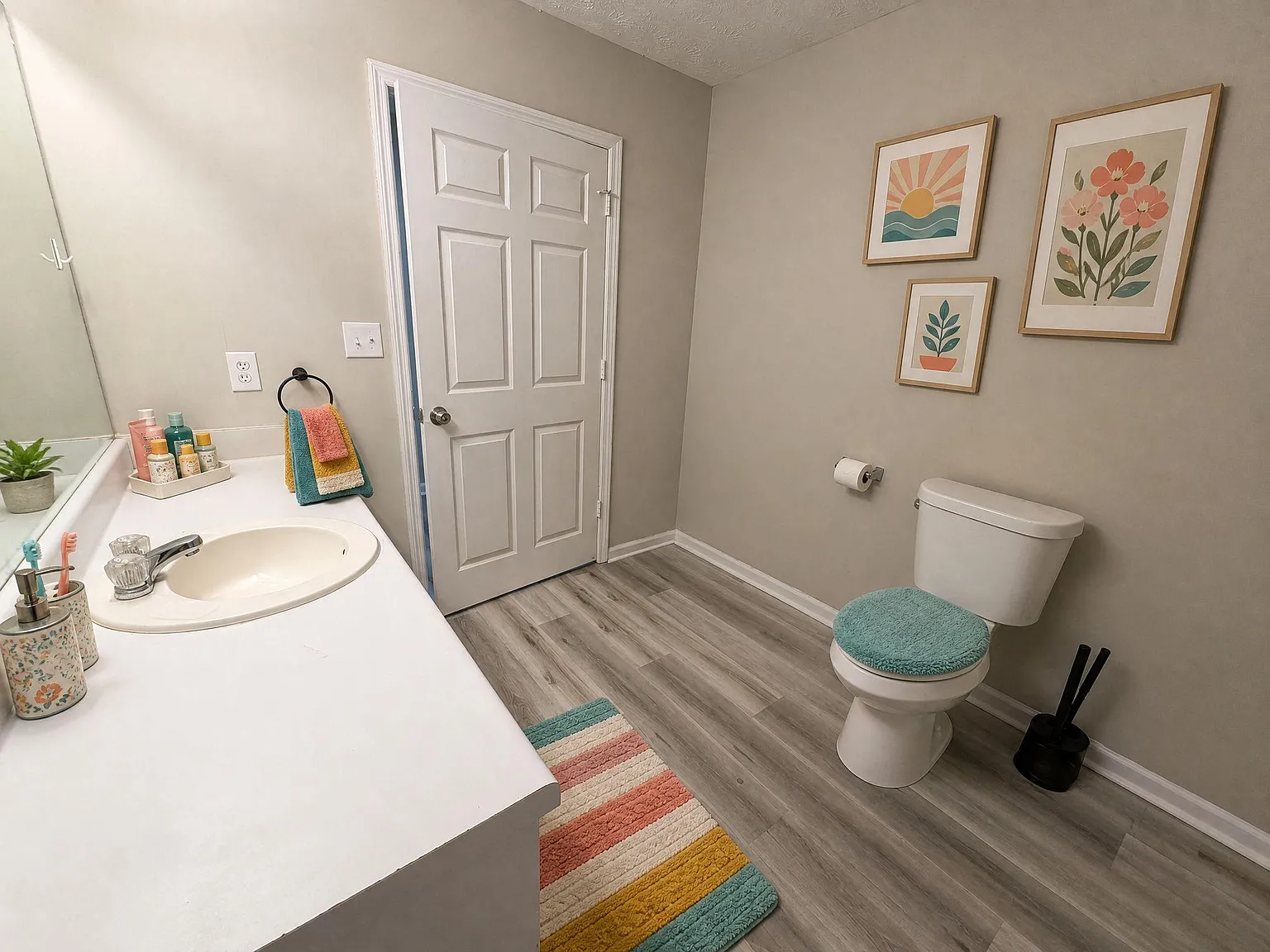 4 bed, 3.0 bath, 4102 sqft, $1,226 — Photo 2