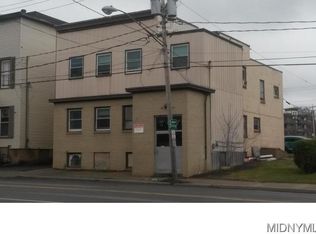 14 Hopper St, Utica, NY 13501