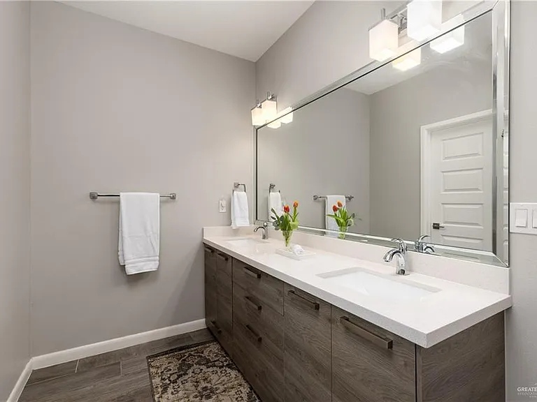5816 Pelican Ave — Photo 9
