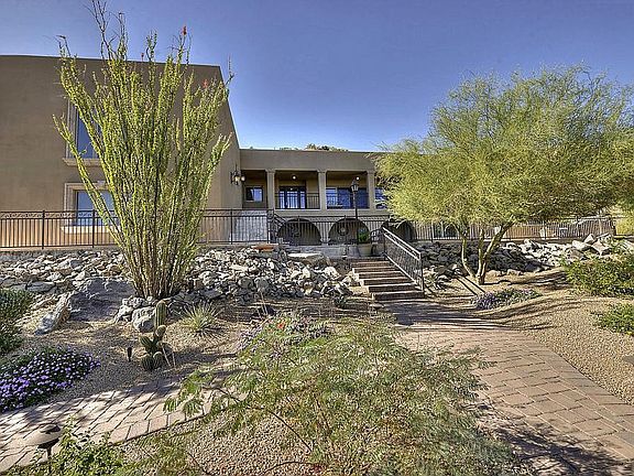 2nd image of 6515 E Meadowlark Ln