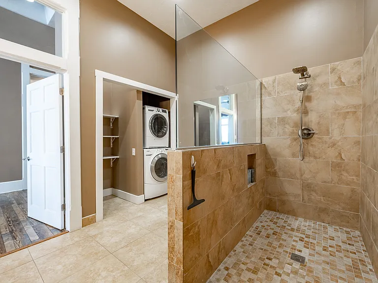 12 E Washington St #201 — Photo 7