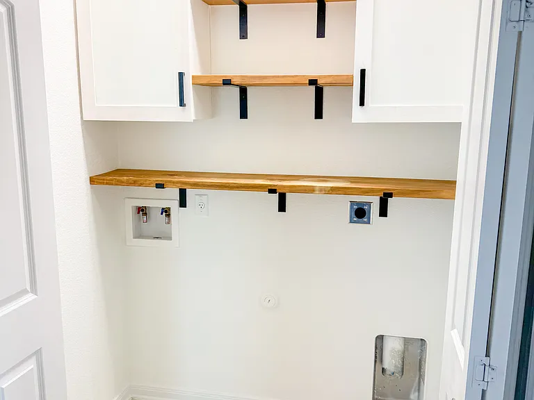 3407 Castleton Dr — Photo 11