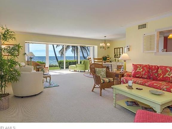 3rd image of 1275 Gulf Shore Blvd N APT 102