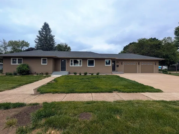 1105 W 5th St, Spencer, IA 51301