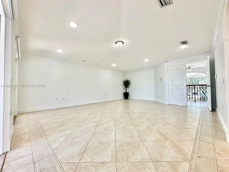 5023 NW 94th Doral Pl — Photo 46
