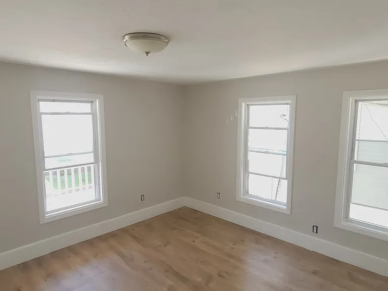Floor 2 — Photo 19