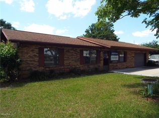 5912 Cherry Rd, Ocala, FL 34472