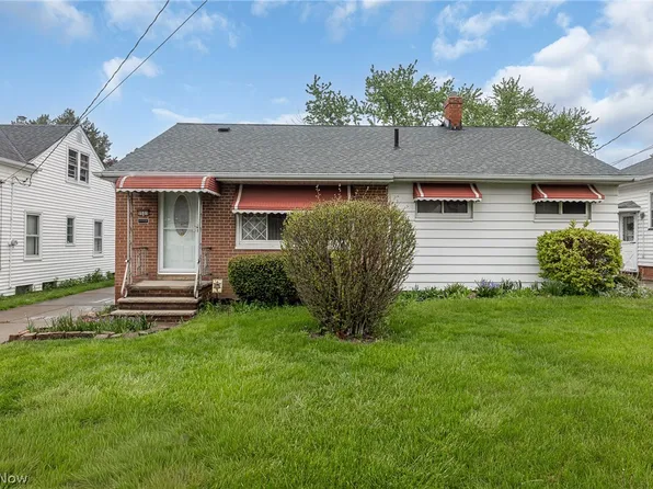 9609 Alexander Rd, Garfield Heights, OH 44125