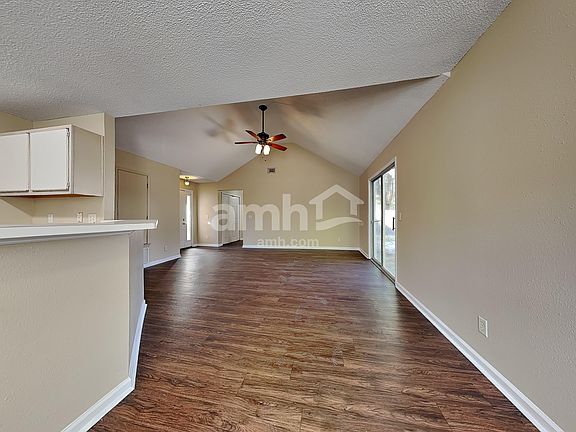 4th image of 106 Habitat Dr