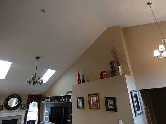 4th image of 40707 Lenox Park Dr #3