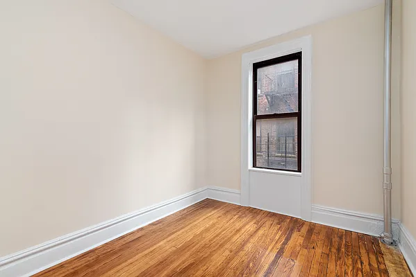 Rented by Citi Luxe Realty, LLC | media 14