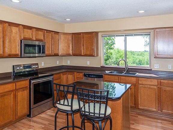 4th image of 1115 Nolan Ct