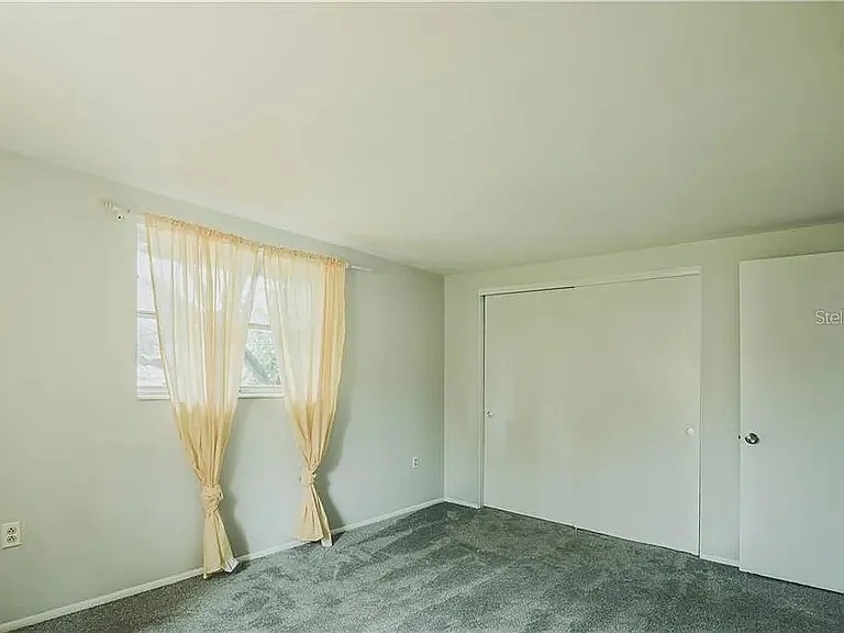 3411 Salem Ave — Photo 3
