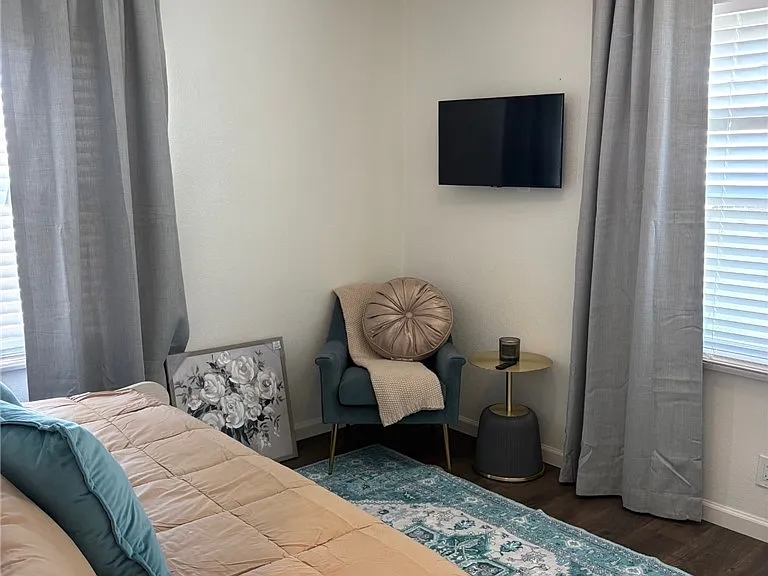 611 Bell Dr — Photo 14