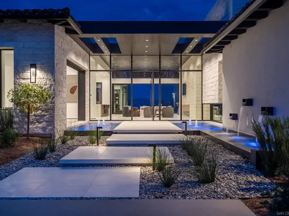 15815 Las Planideras, Rancho Santa Fe, CA 92067