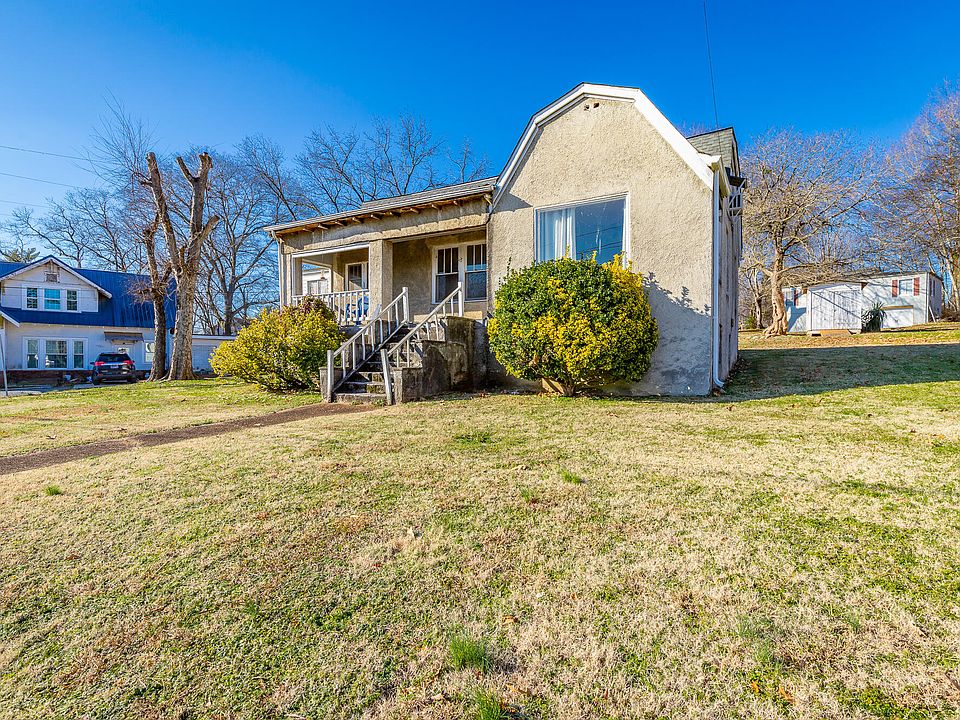 1st image of 2917 Crescent Cir