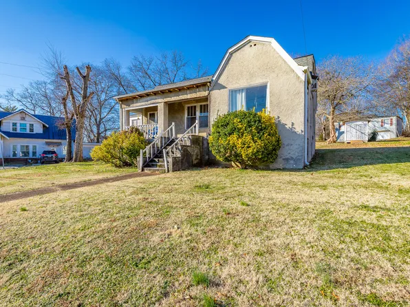 2917 Crescent Cir, Chattanooga, TN 37407