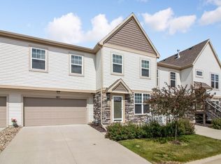 155 80th St UNIT 105, West Des Moines, IA 50266