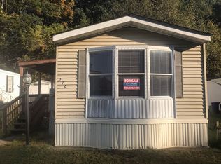 270 Valley View Dr, Oakdale, PA