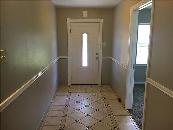 4th image of 117 Clary Dr