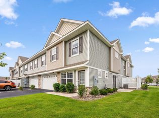 7255 Fall Dr, Lino Lakes, MN 55038