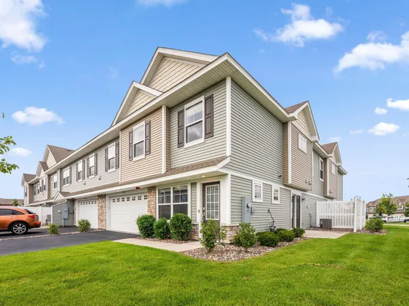7255 Fall Dr, Lino Lakes, MN 55038