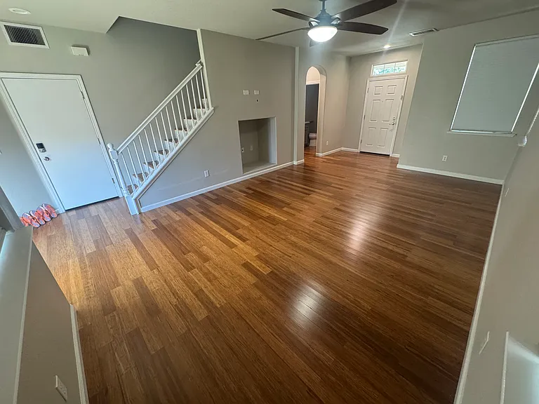 618 W Madrid Ln — Photo 5