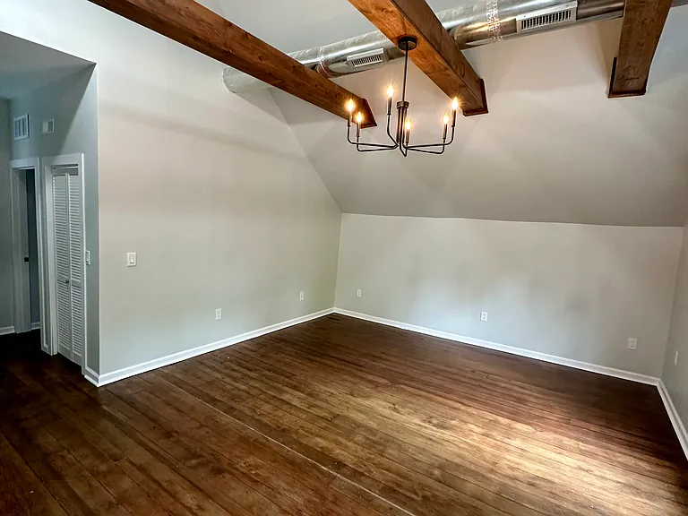1619 Starkweather Ave #3 — Photo 6