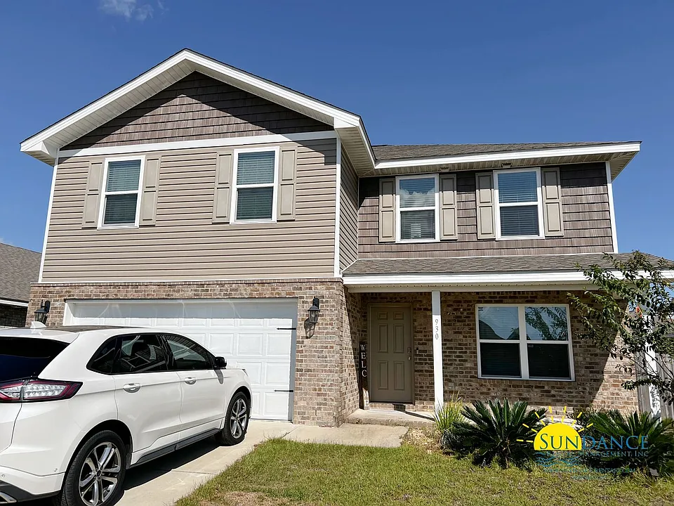 930 Merganser Way