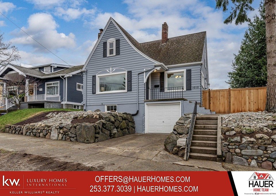 1st image of 1010 E 32nd St