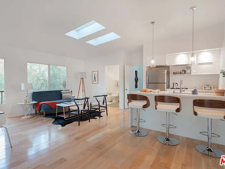 7500 Devista Dr — Photo 35
