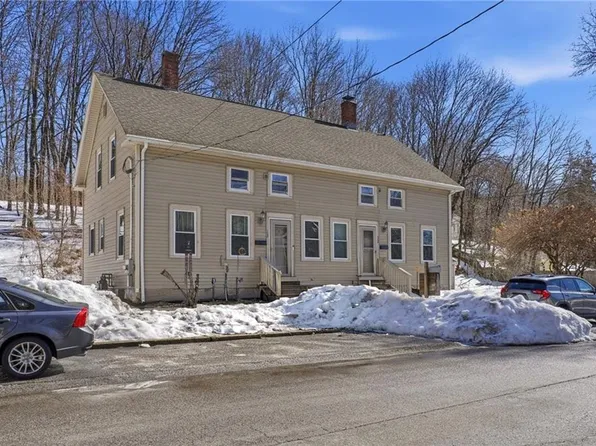 20-22 Mount Pleasant View Ave, Cumberland, RI 02864