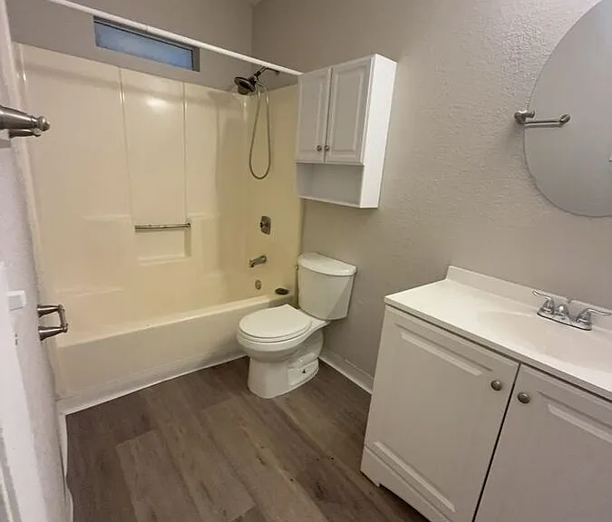 2103 Colmar Ave #2103 — Photo 16