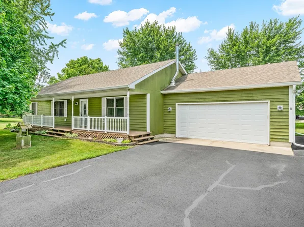 2466 N 4203rd Rd, Sheridan, IL 60551