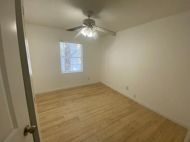 5014 W Idaho St — Photo 27