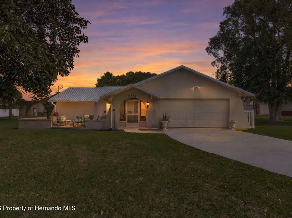 4355 Goldcoast Ave, Spring Hill, FL 34609