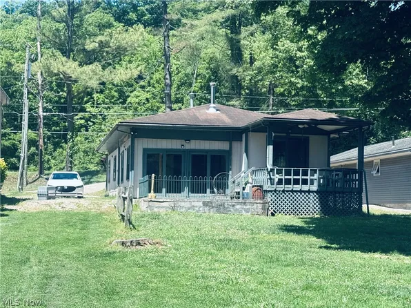 1500 S Riverview Rd, Malta, OH 43758