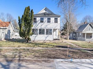 1433 39th St, Rock Island, IL 61201