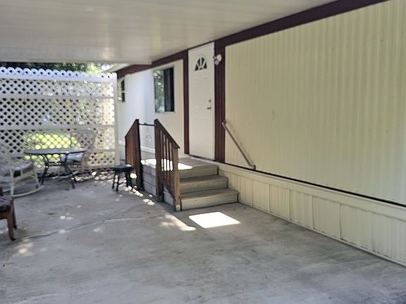 5th image of 2805 SE 110th St Unit B-35