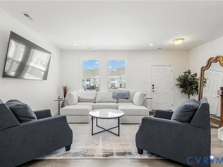 12221 Dutch Elm Cir — Photo 17