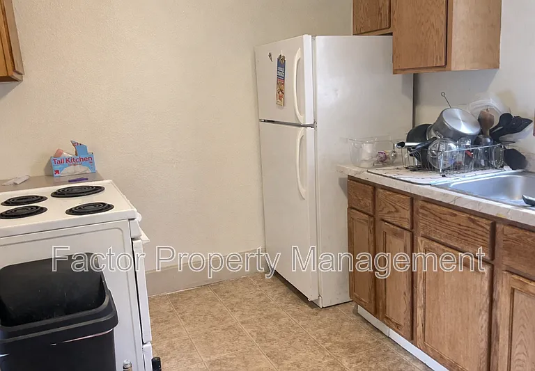 103 Locust St #1 — Photo 5