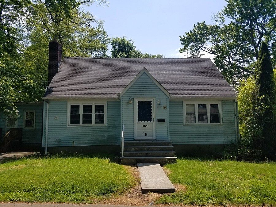 1st image of 15 Oakdale St