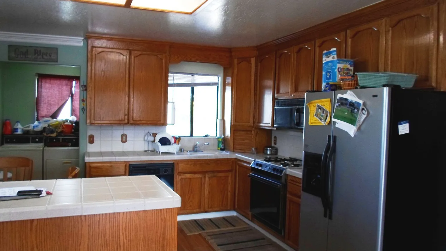 3767 Union St photo 1