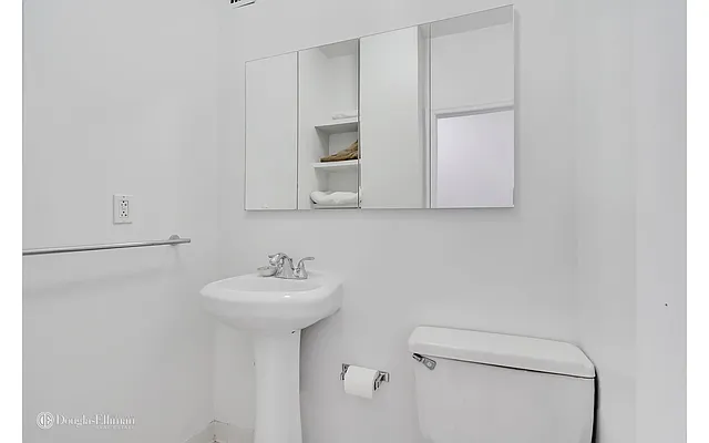 Sold by Douglas Elliman | media 18