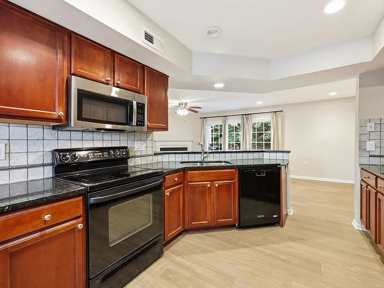7733 Falcon Rest Cir — Photo 8