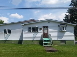 202 Elm Ave, Belle Vernon, PA 15012