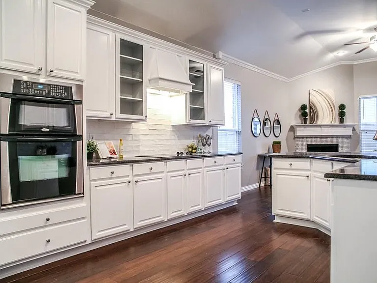 16304 Dry Creek Blvd — Photo 12