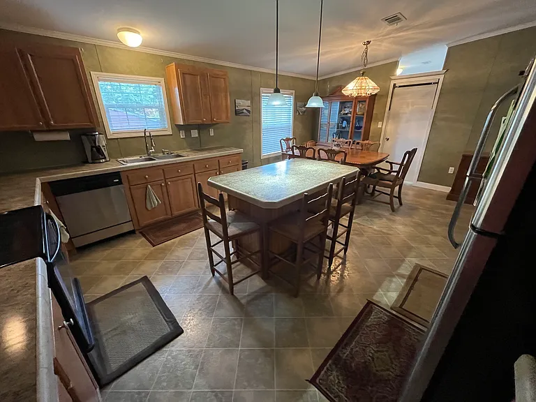 Marlin Cir — Photo 8