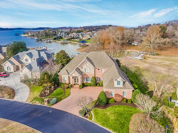 2nd image of 10541 Lakecove Way